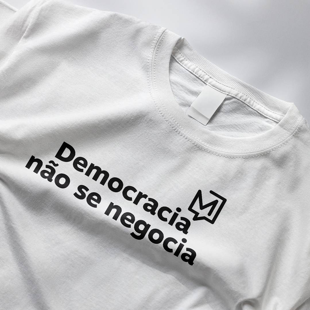 Babylook Democracia - Branca